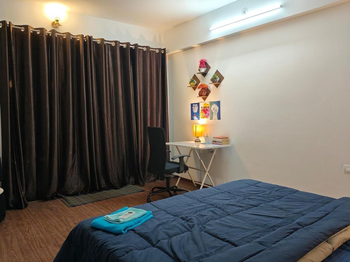 Kharadi 3bhk Eon View High Rise Apartment